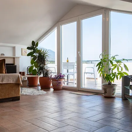 Villa Rodon With Great View, Sauna And Jacuzzi