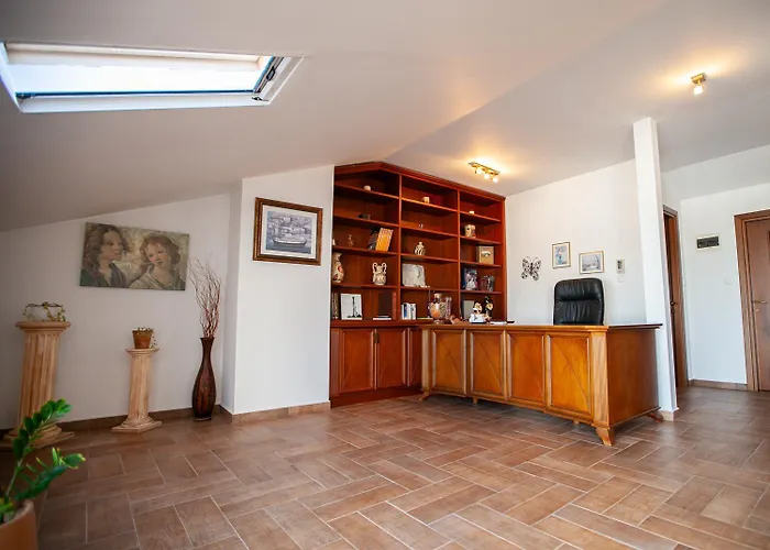 Rodon With Great View, Sauna And Jacuzzi Villa