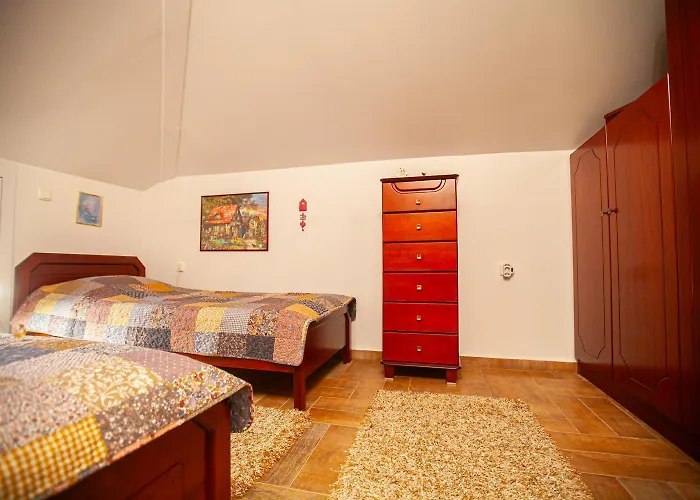 Villa Rodon With Great View, Sauna And Jacuzzi